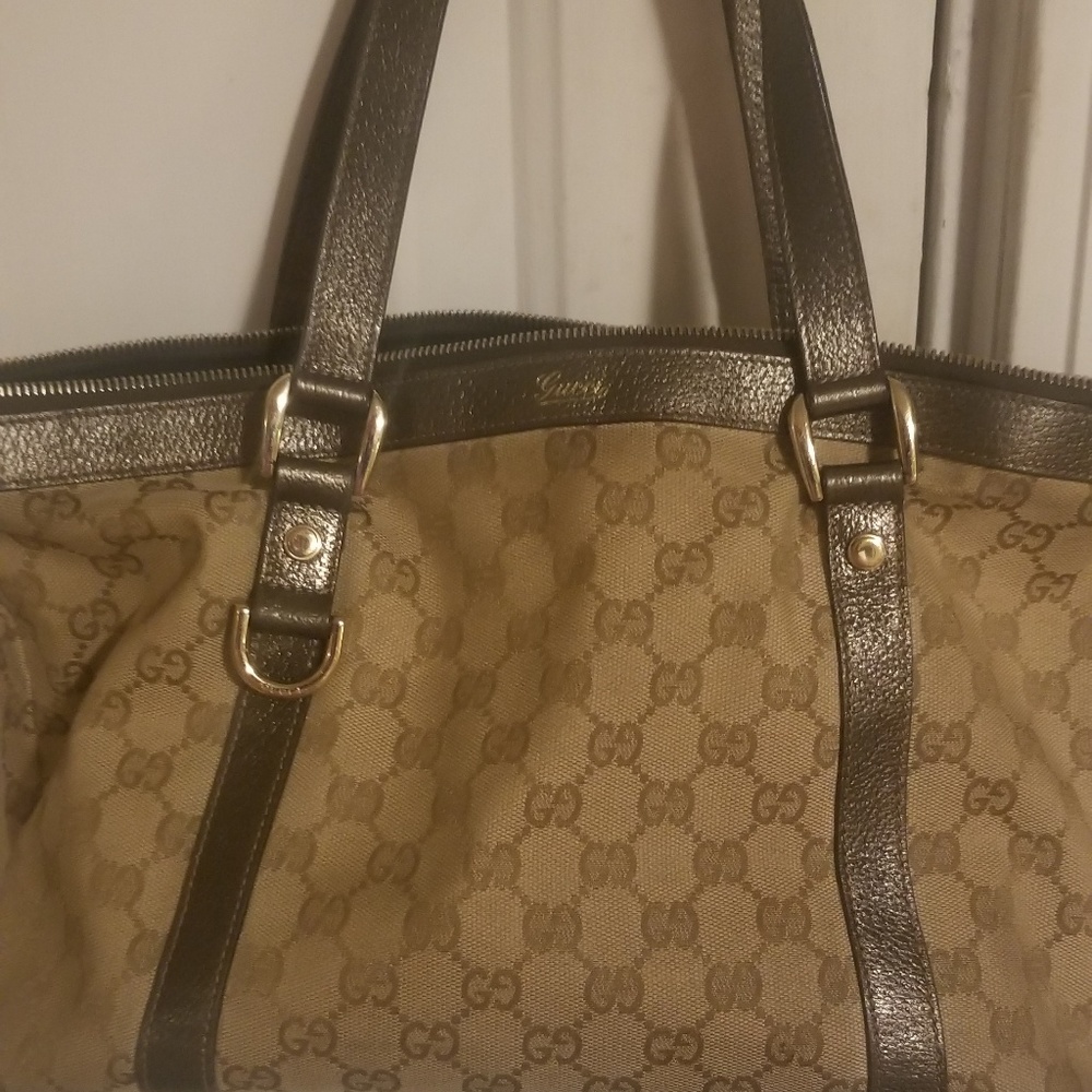 Gucci satchel